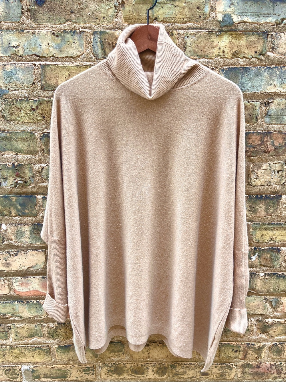 REPEAT Wool Cashmere Oversized Fine Knit Sweater Beige Size Medium - Picture 1 of 11